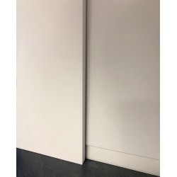 Plaque PVC 10 mm M1 — Habillage mural hygiénique pour laboratoires pro